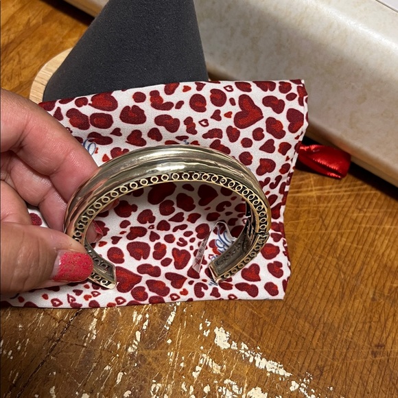 Brighton Silver tone Bracelet MWT with dust bag. - Picture 1 of 12
